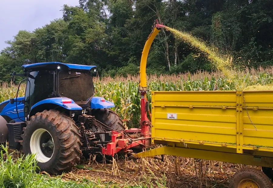 Prefeitura de Aratiba investe em auxílio para silagem