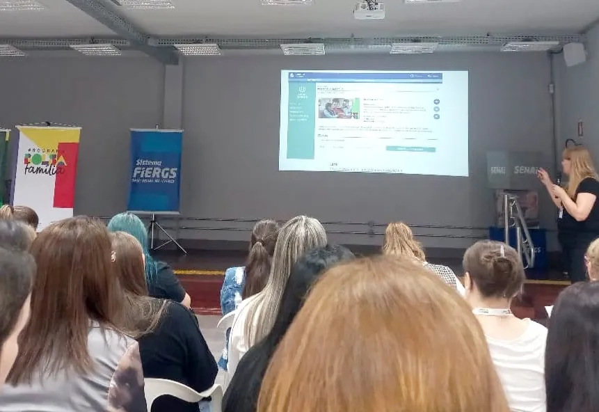 Aratiba marca presença em encontro regional do Programa Bolsa Família em Erechim