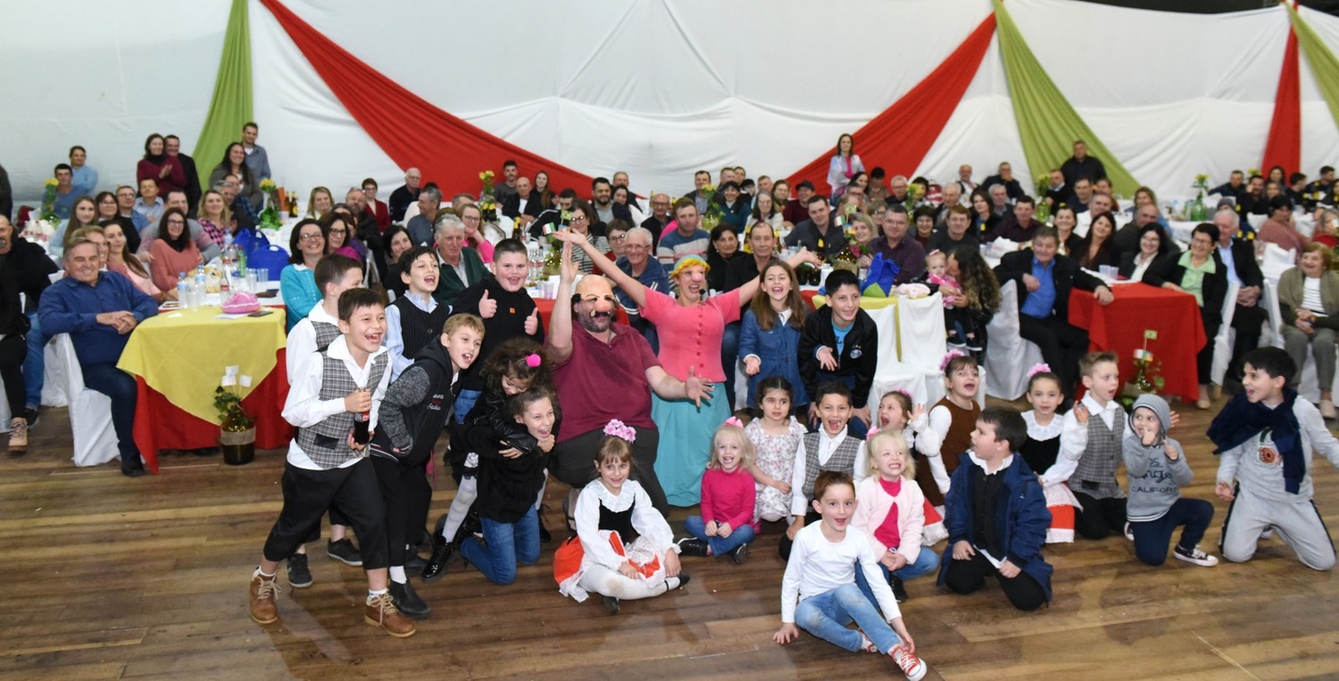 Tradições herdadas dos imigrantes italianos são resgatadas em escola de Aratiba